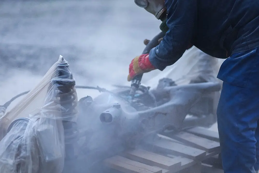 sverniciatura e sabbiature di manufatti in ferro - save - venezia